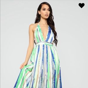Fashion nova maxi dress - green,blue,white pattern